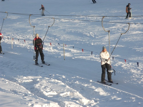 リフトはTバーリフト！