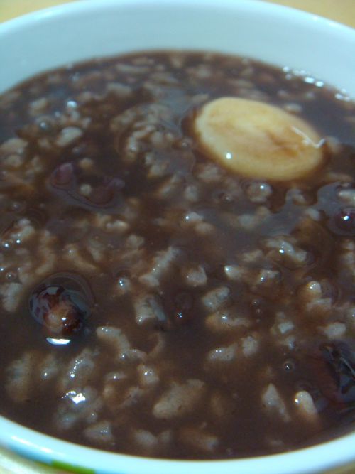 栗の入ったアズキ粥