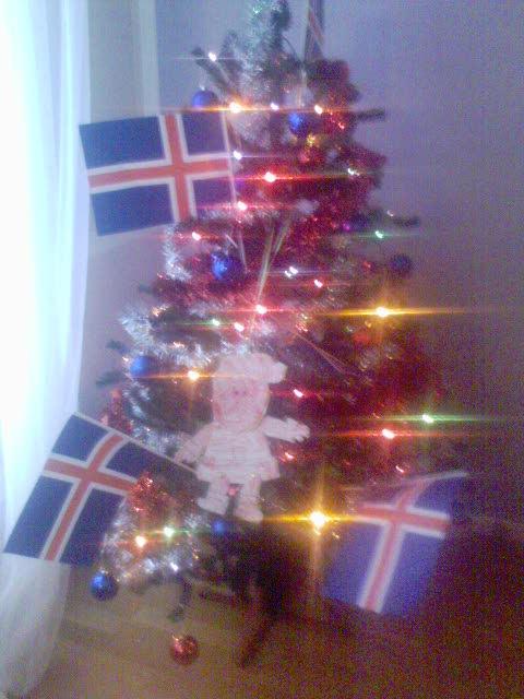 家に飾ったJULGRÄN（ユール・グラーン＝クリスマスツリー）