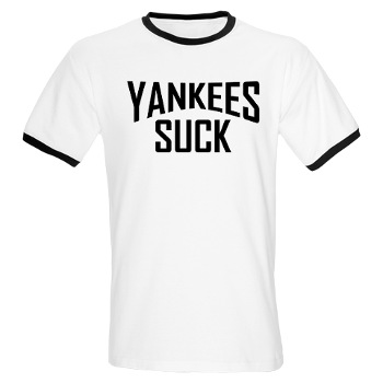 Yankees suck（ヤンキース最悪）と書いたＴシャツも。ひどい…