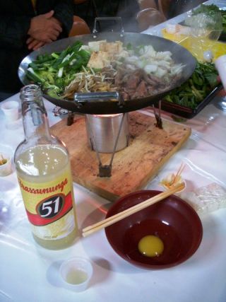 ｢イタペチ風すき焼き｣はカイピリーニャがポイント！