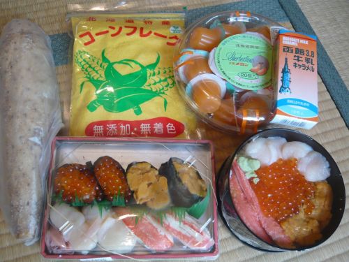 我が家の戦利品。奮発して、海鮮丼をゲット!