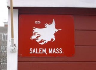 いたるところに魔女のサインが