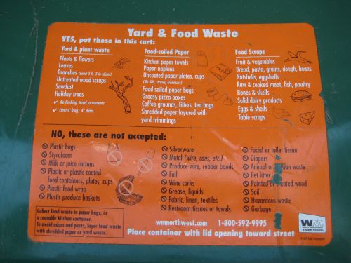 yard & food wasteとして出して良いごみとそうでないごみが、イラストを交えてリストアップされています