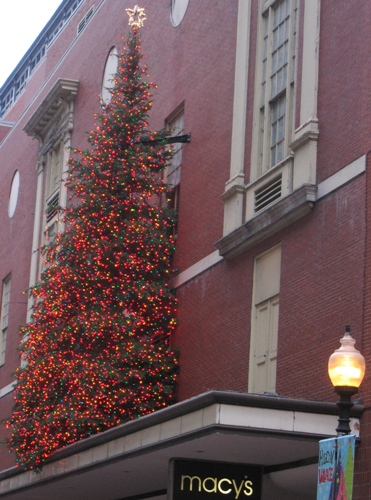 Macy’sのクリスマスツリー