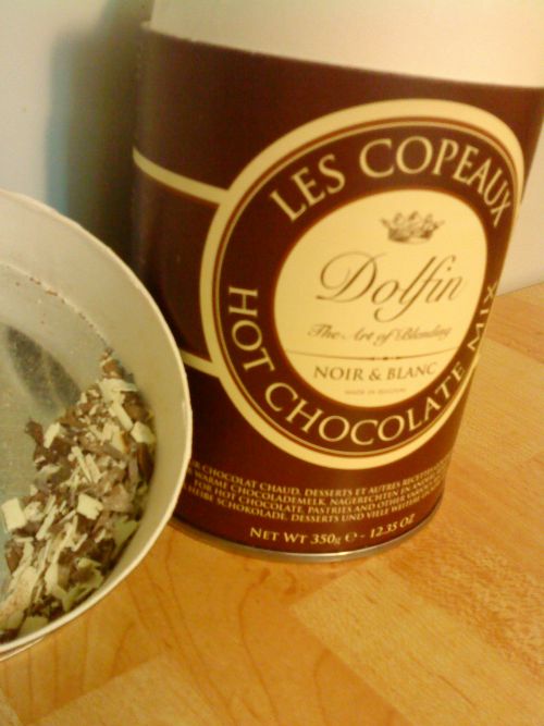スウェーデンにあるフランス輸入品店で買ったホットチョコレートの素　