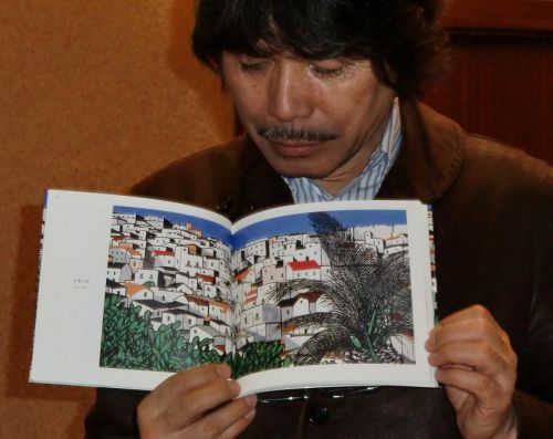 10冊以上ある著書の中の一作品。右手の植物の細かさに注目!