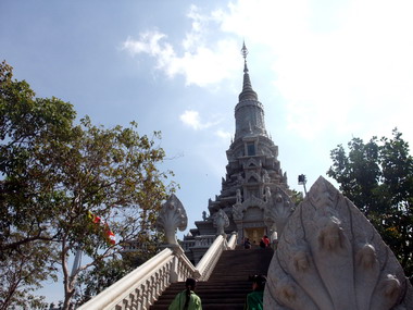 王の遺骨が納められた仏塔
