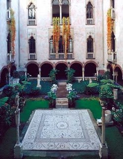 季節ごとに植物がかわります。