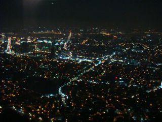 夜景をさえぎるものは、何もありません