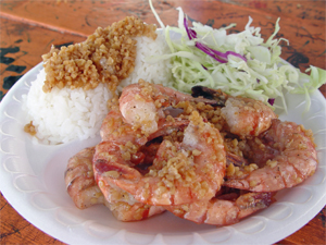 カフクの定番エビのガーリックバター炒め