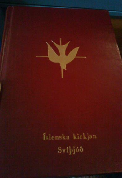 聖歌の本にもアイスランド語で「スウェーデンにあるアイスランドの教会」と書かれています