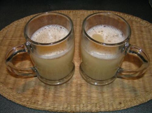カフェオレに見えますが、この飲み物は一体なんでしょう?