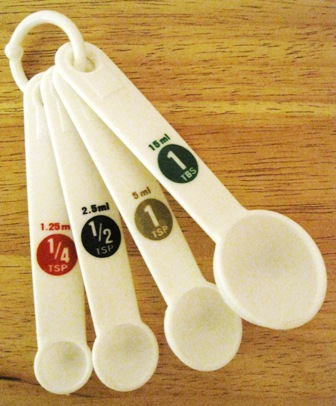 計量スプーンはたいてい４本セット