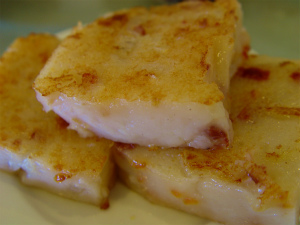 こってり油でグリルした大根モチ