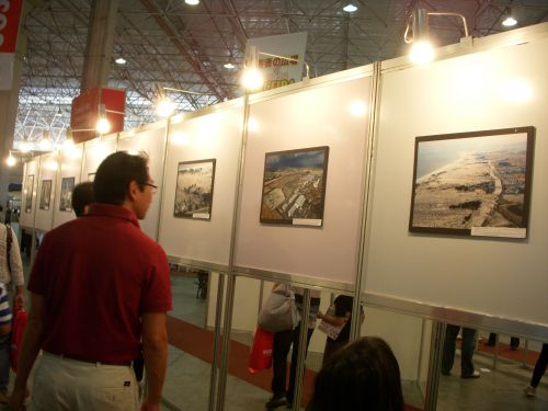 第１４回日本祭りでの東日本大震災に関する写真展