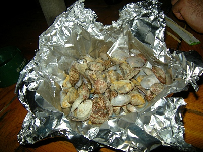 食べ始めたら止まらない蒸し焼きクラム