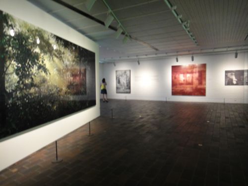 普通の絵画などもあります。