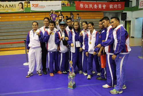 大会を盛り上げたフィリピン選手団