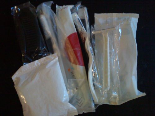 今回の日本滞在中に使わなかったホテルのアメニティ用品は、スウェーデンから旅行する際の携帯品として大いに役立ちます。