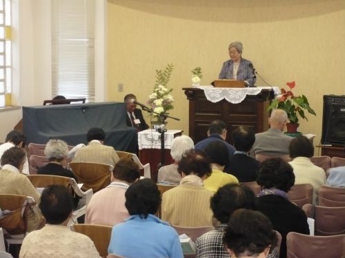 サンパウロ市内にある自由メソジスト教団（プロテスタント系）の日本語部での礼拝の様子