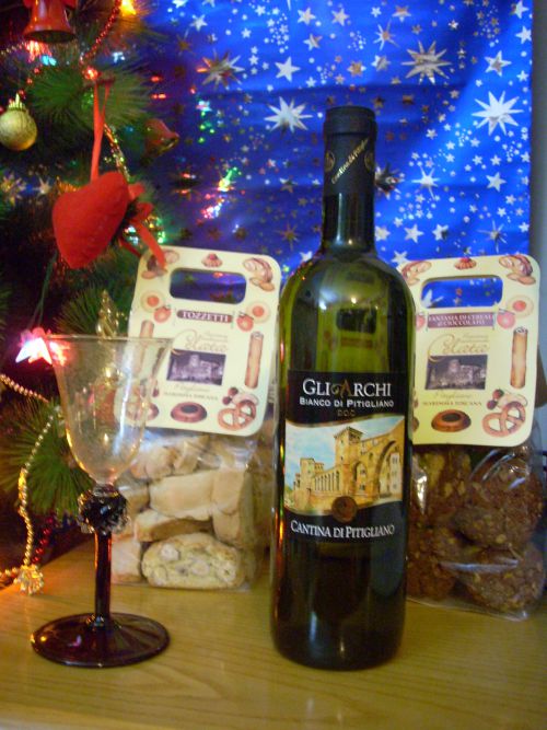 ビアンコ・ディ・ピティリアーノとビスケット