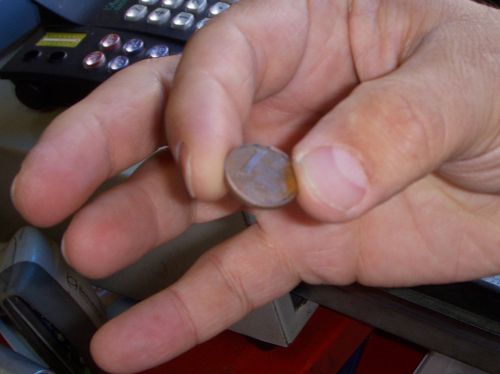 あまり手にすることのない1センターヴォの貨幣