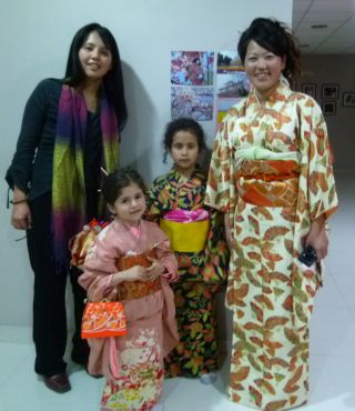 右が佐藤さん(ピアノ演奏者)