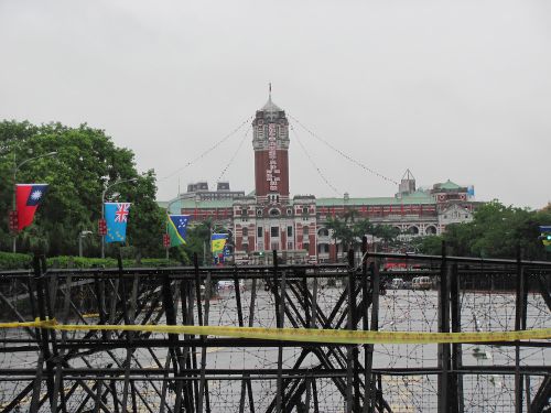 5月20日当日の総統府前