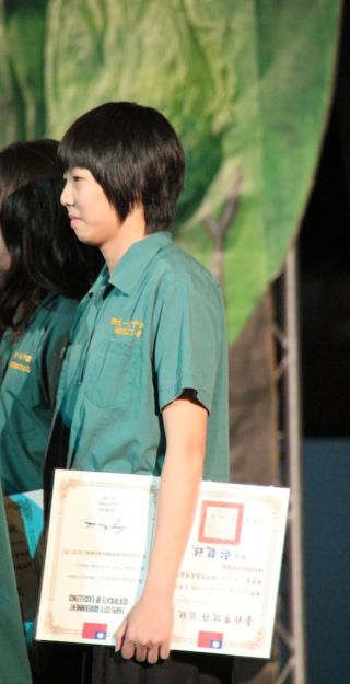 市長賞を受賞した張宇涵（ジャン・ユゥィハン）