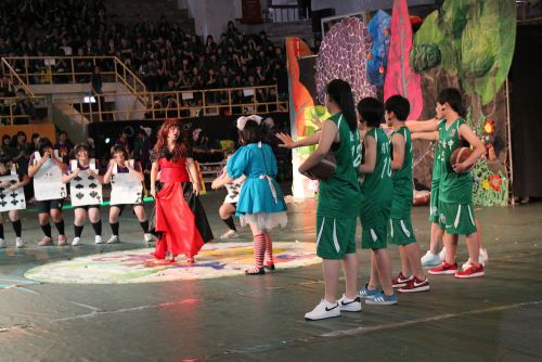 卒業式後半のお芝居より