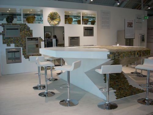 有名シェフを招きShow Cookingする”幸運な10人用テーブル”