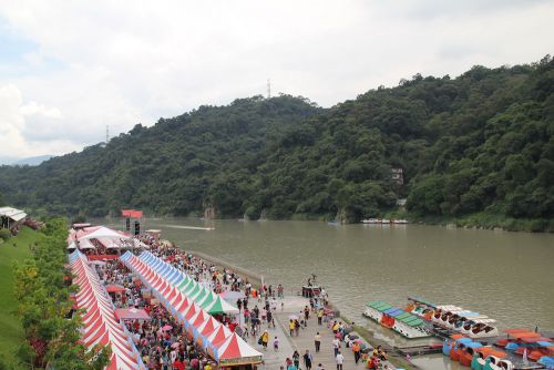 会場を上から撮影