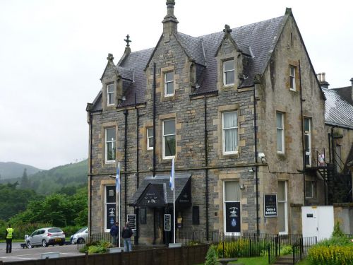 駐車場からの外観