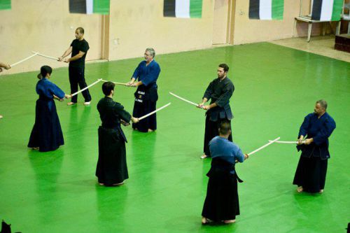 ベルギー人の先生と向かい合っているのが私