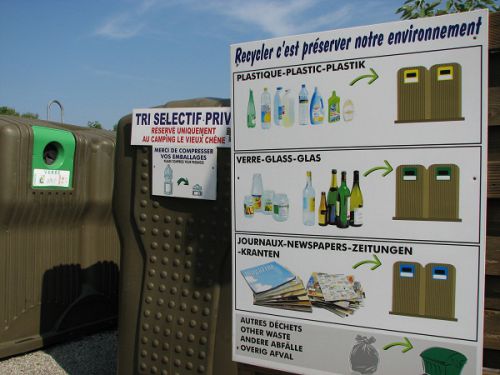 キャンプ場での仕分けの様子