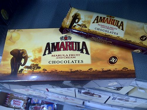 「アマルーラ」を使ったチョコレートもお店で売っています。お土産にもいいですね。
