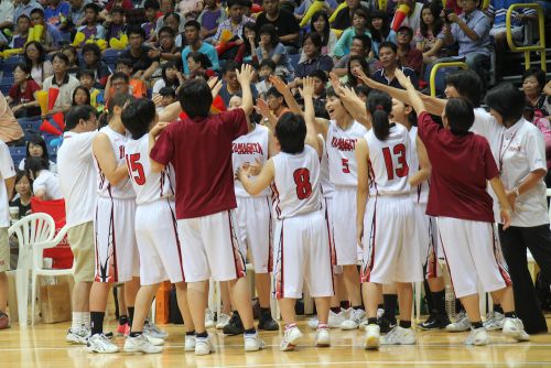 試合前、元気よく出陣