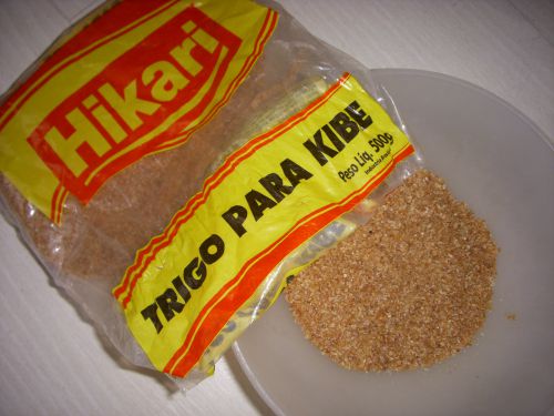 ブラジルの食料品店ではおなじみのキーベの粉