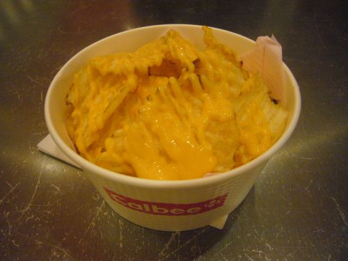 とろりチーズソース。