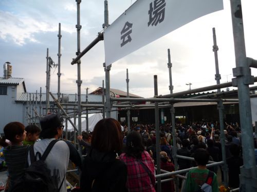 大盛り上がりのライブ