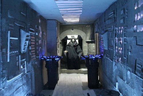 デス・スター2の皇帝の玉座の間