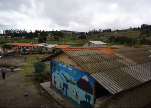 学校建設のボランティアにエクアドルへ