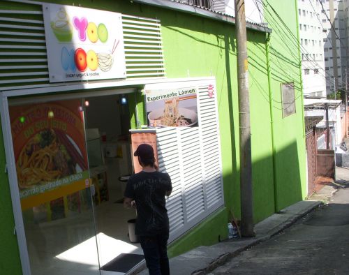 サンパウロ市内にあるラーメン店『YOO　NOO』