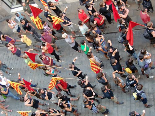 カタルーニャ国民デーの様子(バルセロナ市フェラン通り)