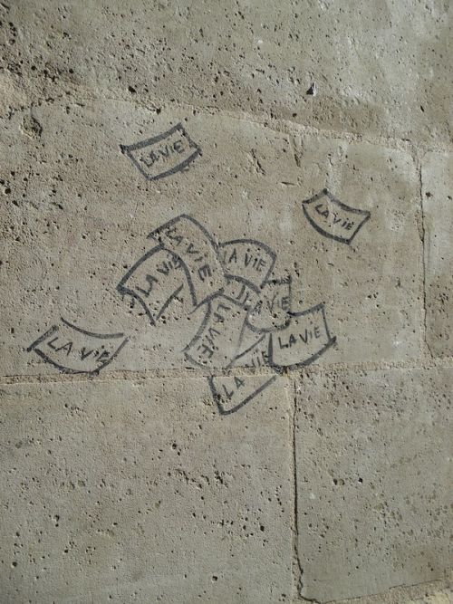 見つけて笑顔になれるようなちょっとした落書き