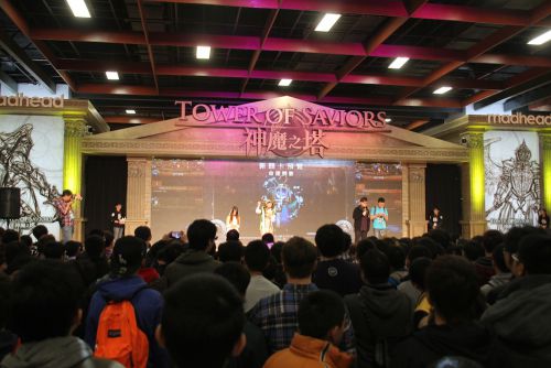 神魔之塔(シェンモージーター、英語名はTower of Saviors)
