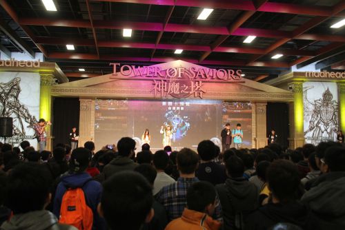 神魔之塔（シェンモージーター、英語名はTower of Saviors）