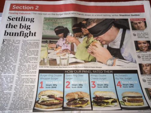 新聞の特集記事では、複数のチェーン店のハンバーガーをブラインドティスティングして美味しさの順位をつけていました。圧倒的な差で、見事バーガーキングが1位に