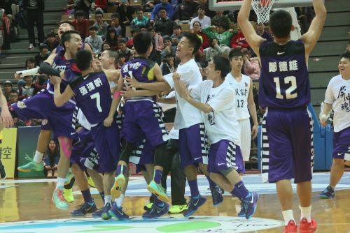 準決勝の試合終了後の様子